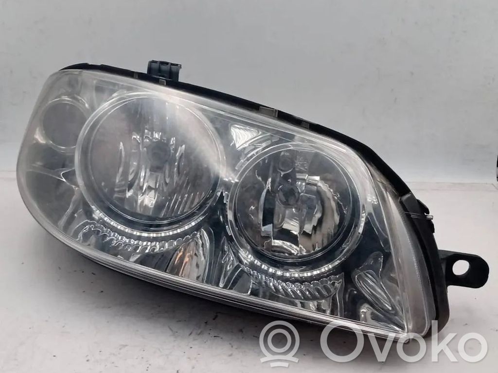 Fiat Punto (188) Scheinwerfer 
