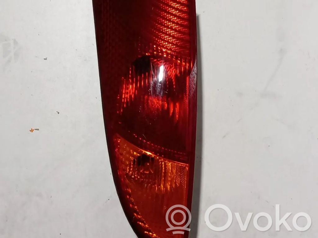 Rear/tail lights   1214223