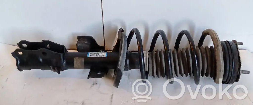 Mazda 2 Priekšpusē amortizators 