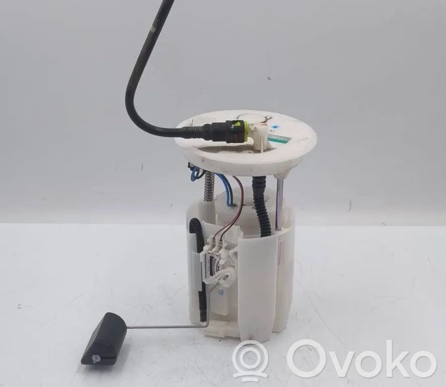 Suzuki Ignis Bomba interna de combustible 