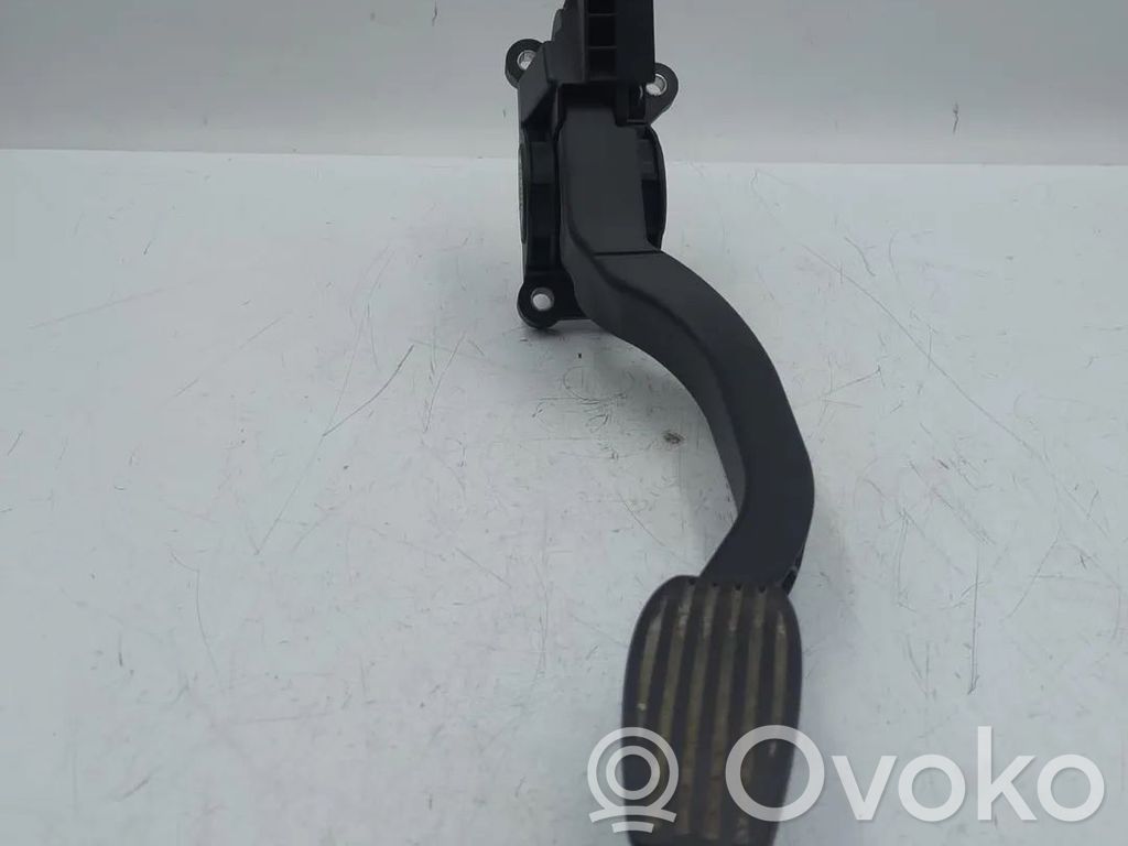 Fiat Idea Pedał gazu / przyspieszenia 