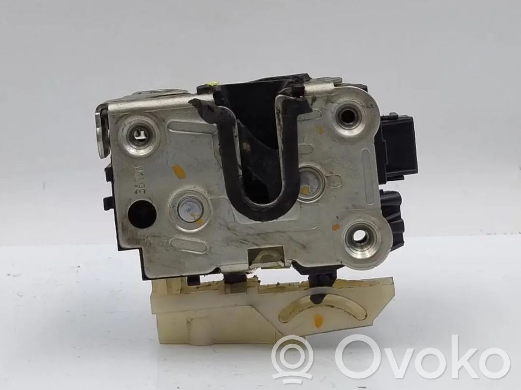 Dacia Dokker Front door lock 