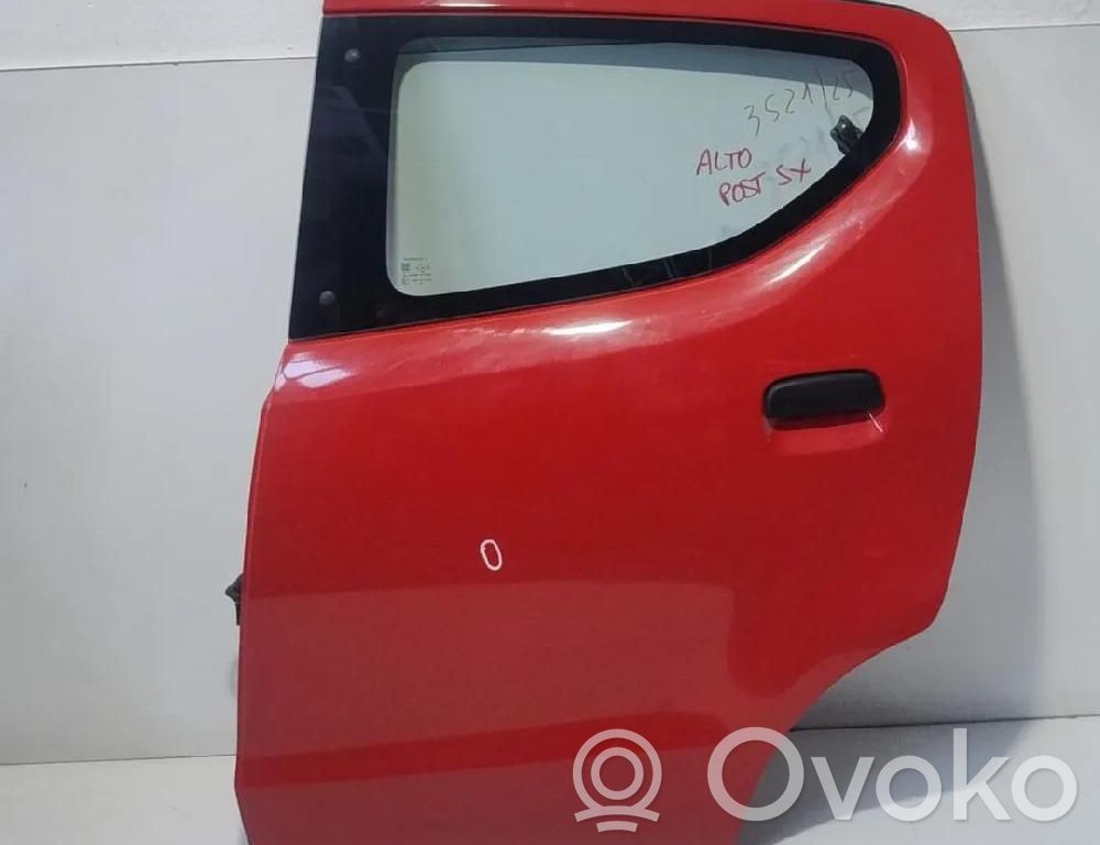 Suzuki Alto Puerta trasera 
