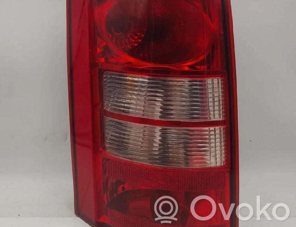 Chrysler Grand Voyager V Lampă spate în caroserie 