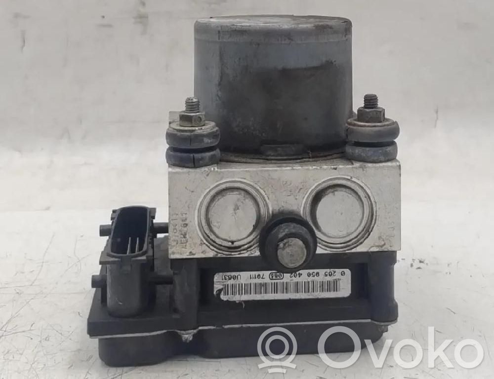 Opel Corsa D ABS-pumppu 