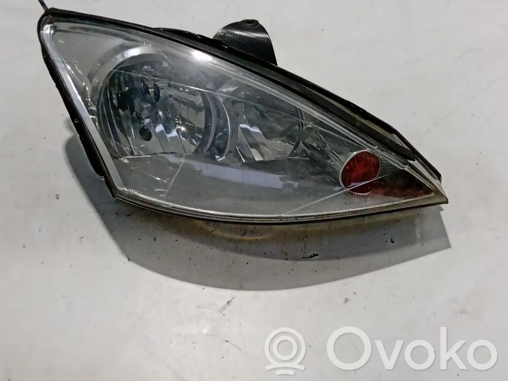 Ford Focus Scheinwerfer 