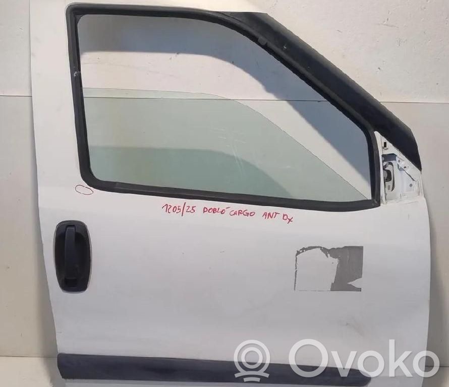 Fiat Doblo Puerta delantera 