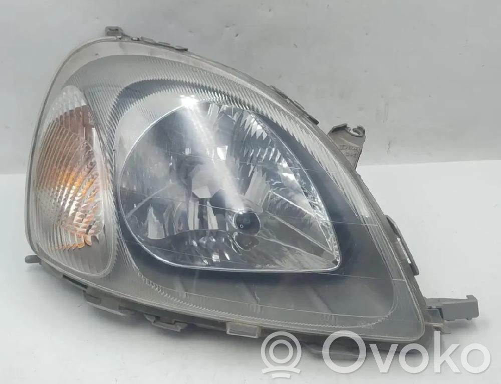 Toyota Yaris Headlight/headlamp 