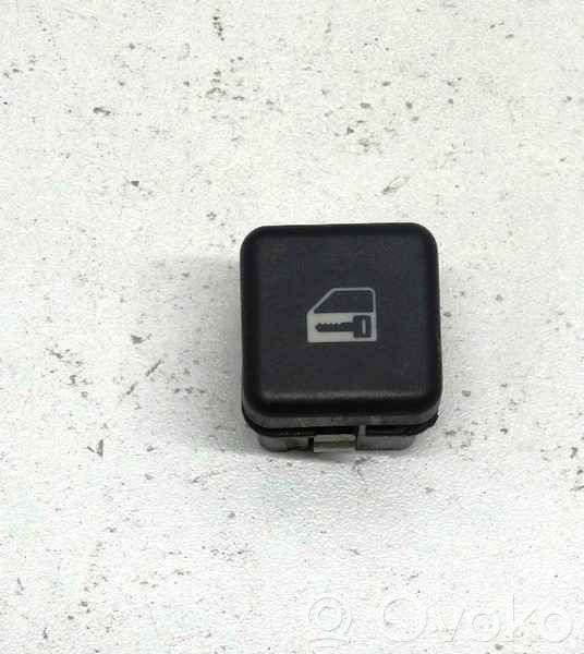 Central locking switch button   61318360828,0004550,6161103,VDMS12