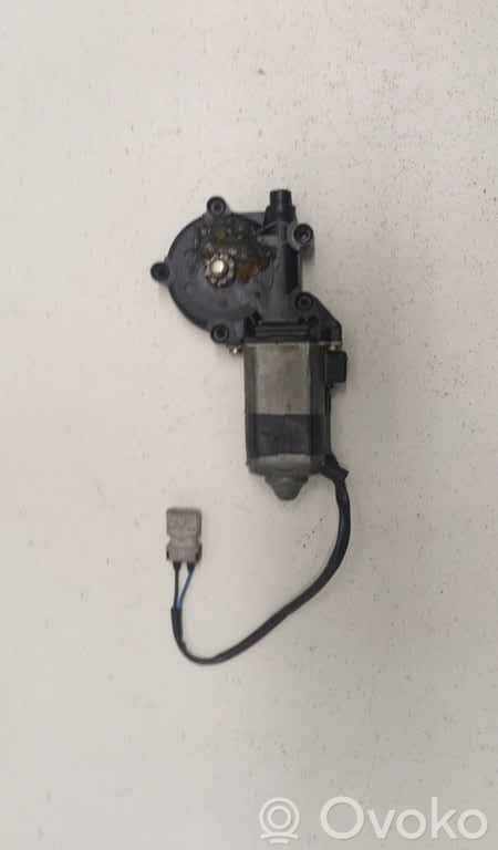 Silnik regulatora szyby drzwi przednich   67628359374,0005556,6165209,VDMS12