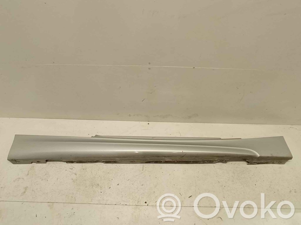 BMW 1 E81 E87 Sill 