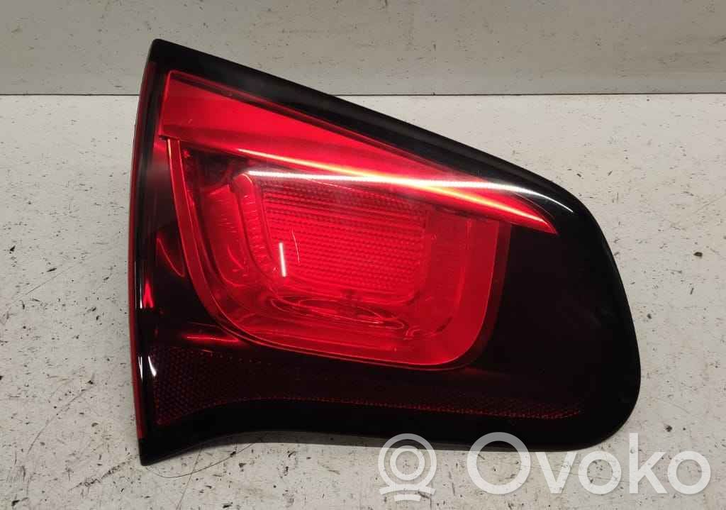 Citroen C3 Pluriel Aizmugurējais lukturis pārsegā 