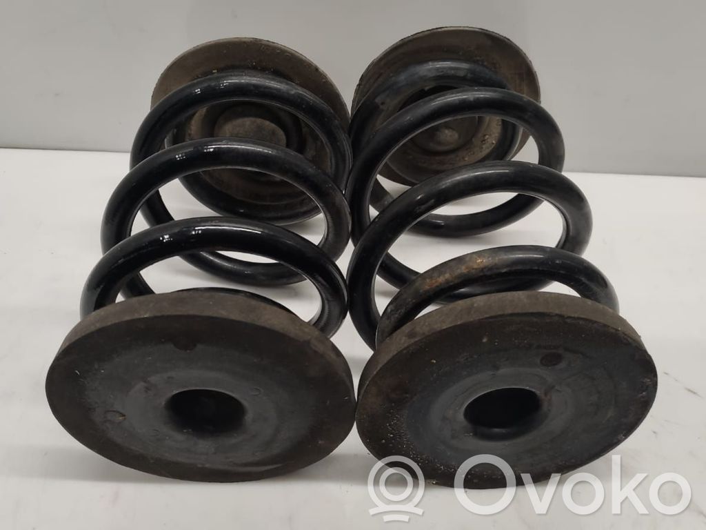 BMW 3 E46 Rear coil spring 