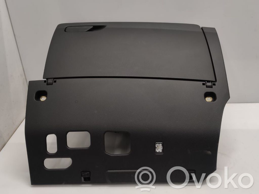Handschuhfach   8V1857104,8V1857035B,0008043,7866195,VDMS12