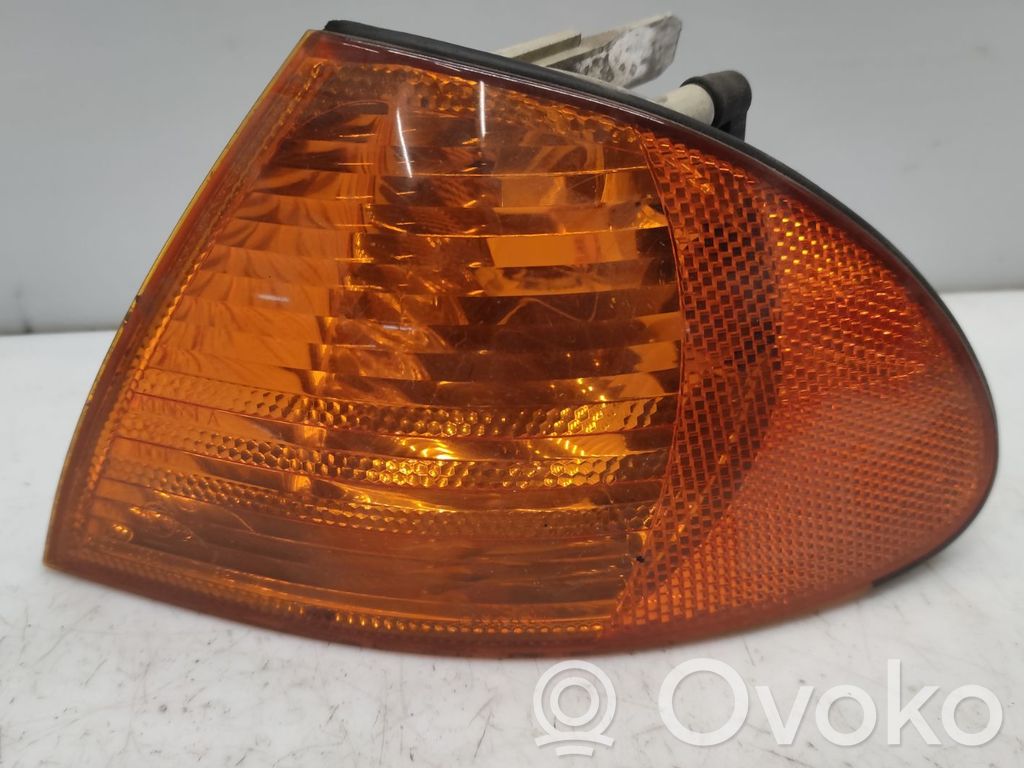 BMW 3 E46 Front indicator light 