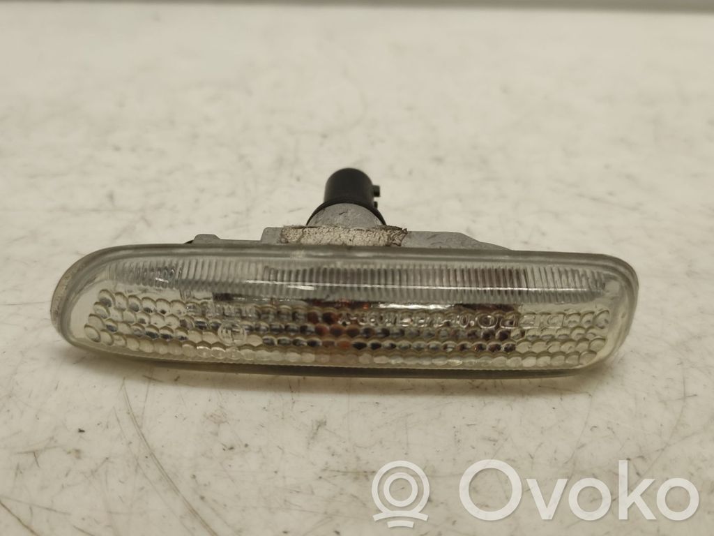 Front fender indicator light   63132228592,0005202,23418225,VDMS12