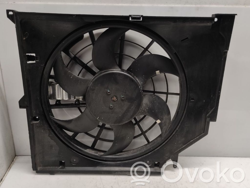 BMW 3 E46 Elektryczny wentylator chłodnicy 