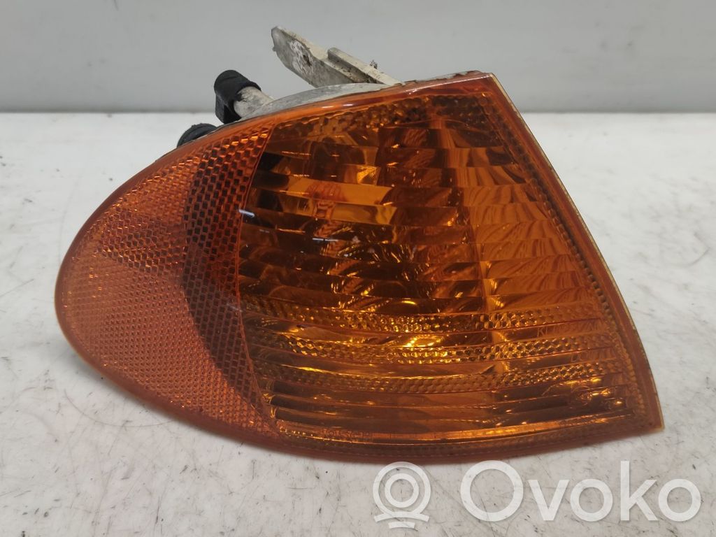 BMW 3 E46 Front indicator light 