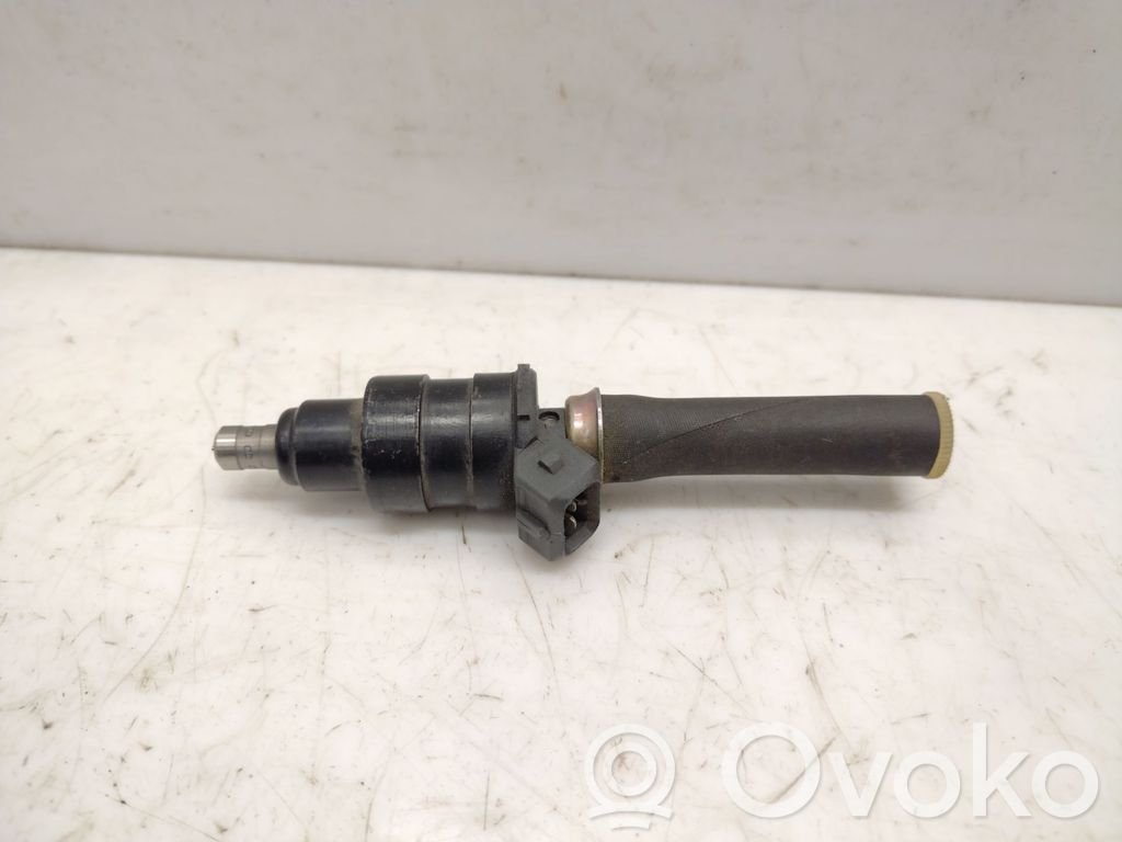 Fuel injector   13641363918,0280150152,0003284,33075582,VDMS12