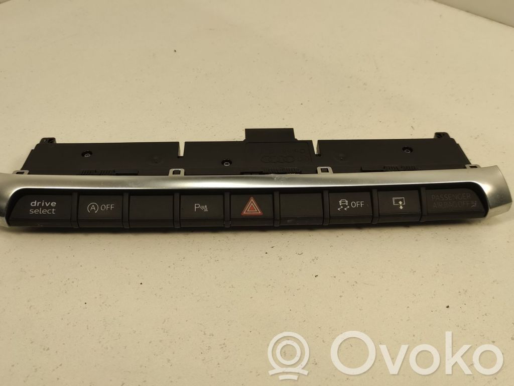 Audi A3 S3 8V Botón interruptor de luz de peligro 