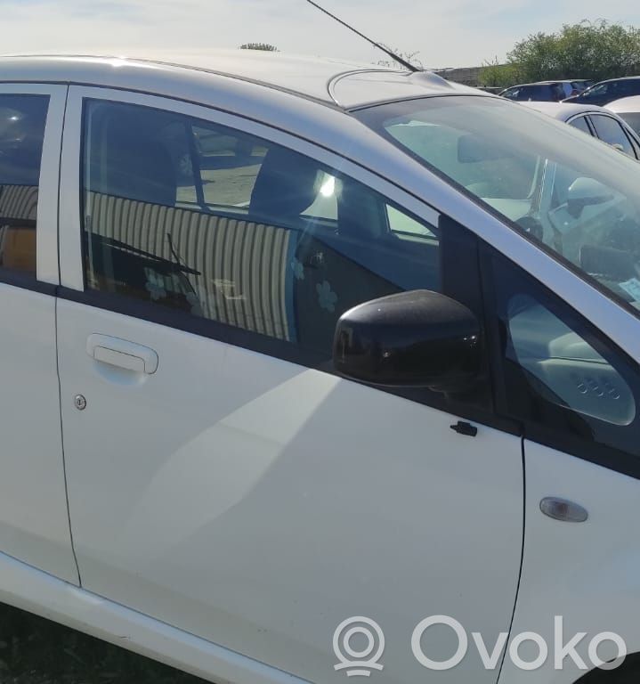 Peugeot iOn Дверь 