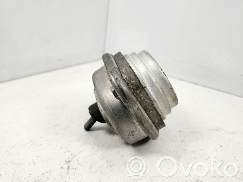 Engine mount bracket   22116750862,0004851,38769451,VDMS12