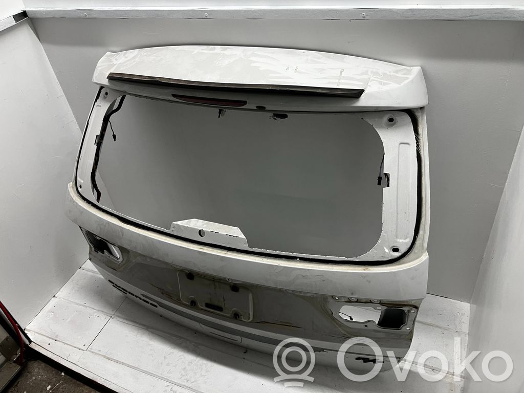 Tailgate/trunk/boot lid   0600