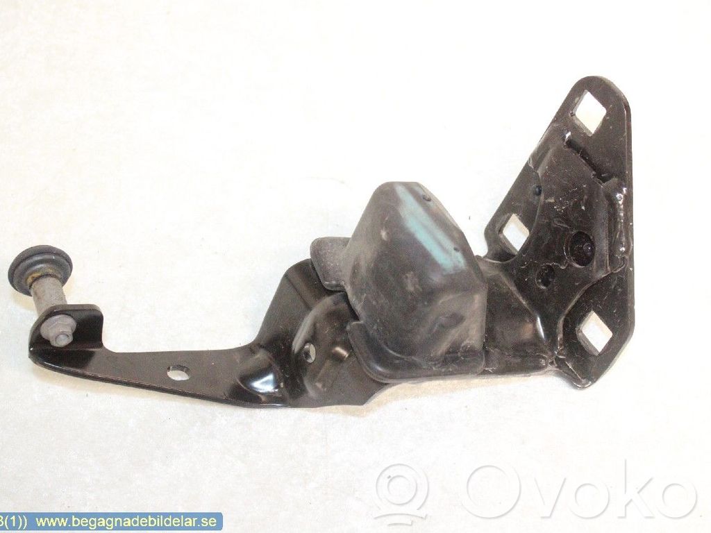 Sliding door upper roller guide/hinge   777946809R