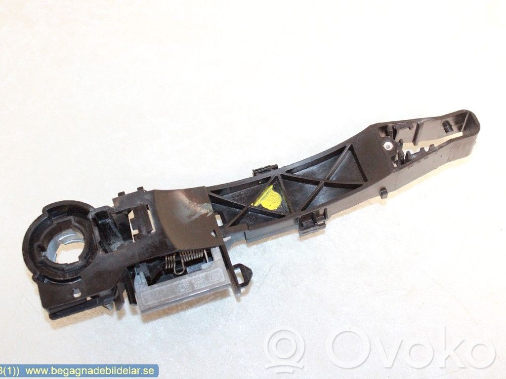 Manecilla externa puerta delantera   806067794,806069981R,806068194