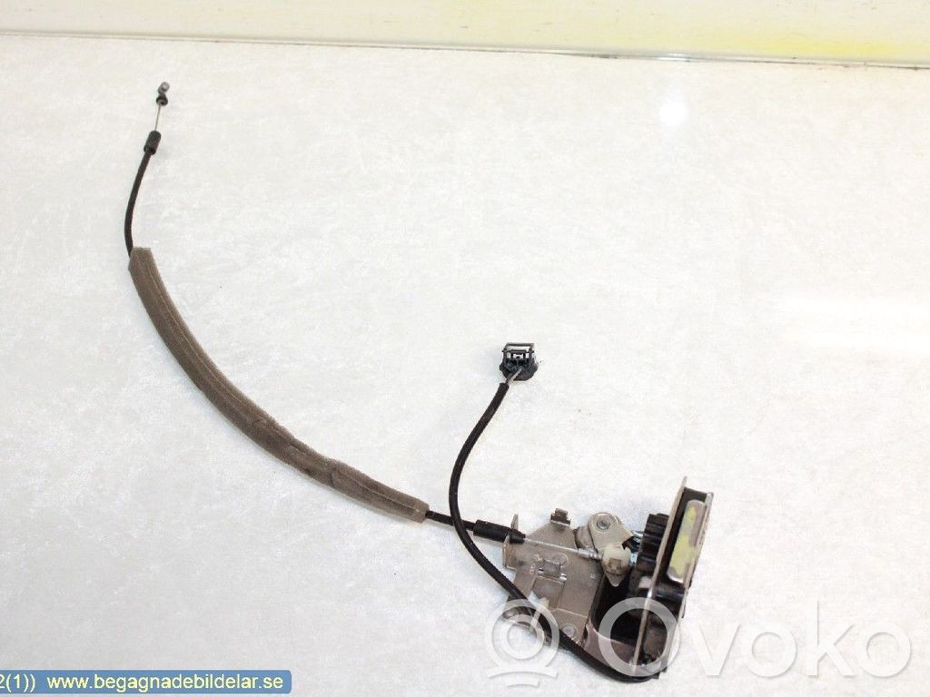 Front door lock   8200661170,8200661170