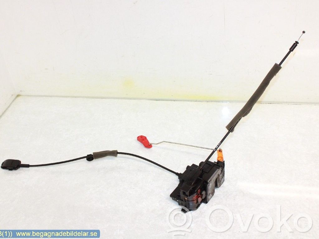 Front door lock   805035039R