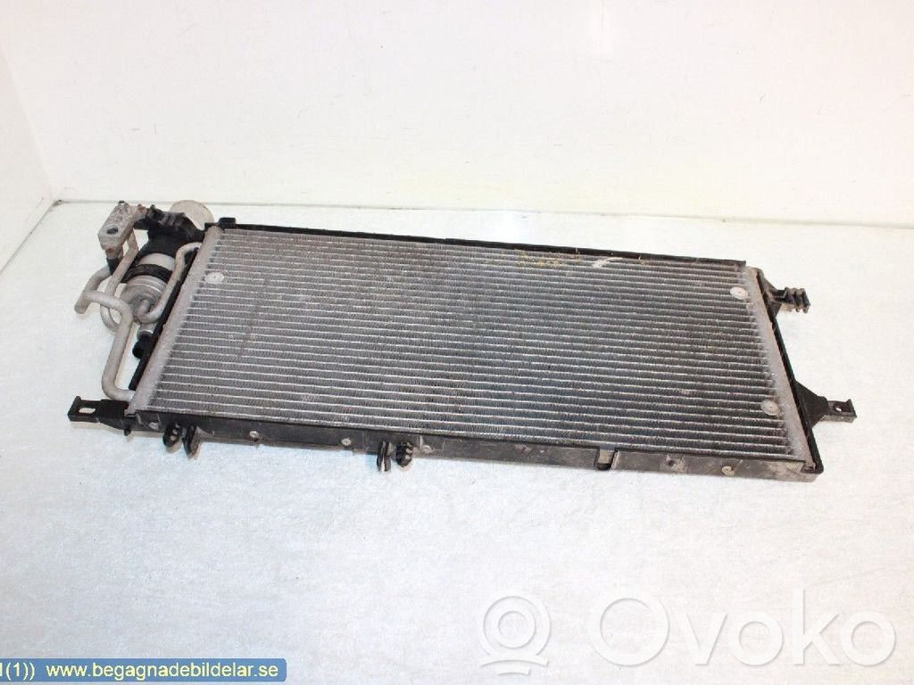 Radiateur condenseur de climatisation   93177423