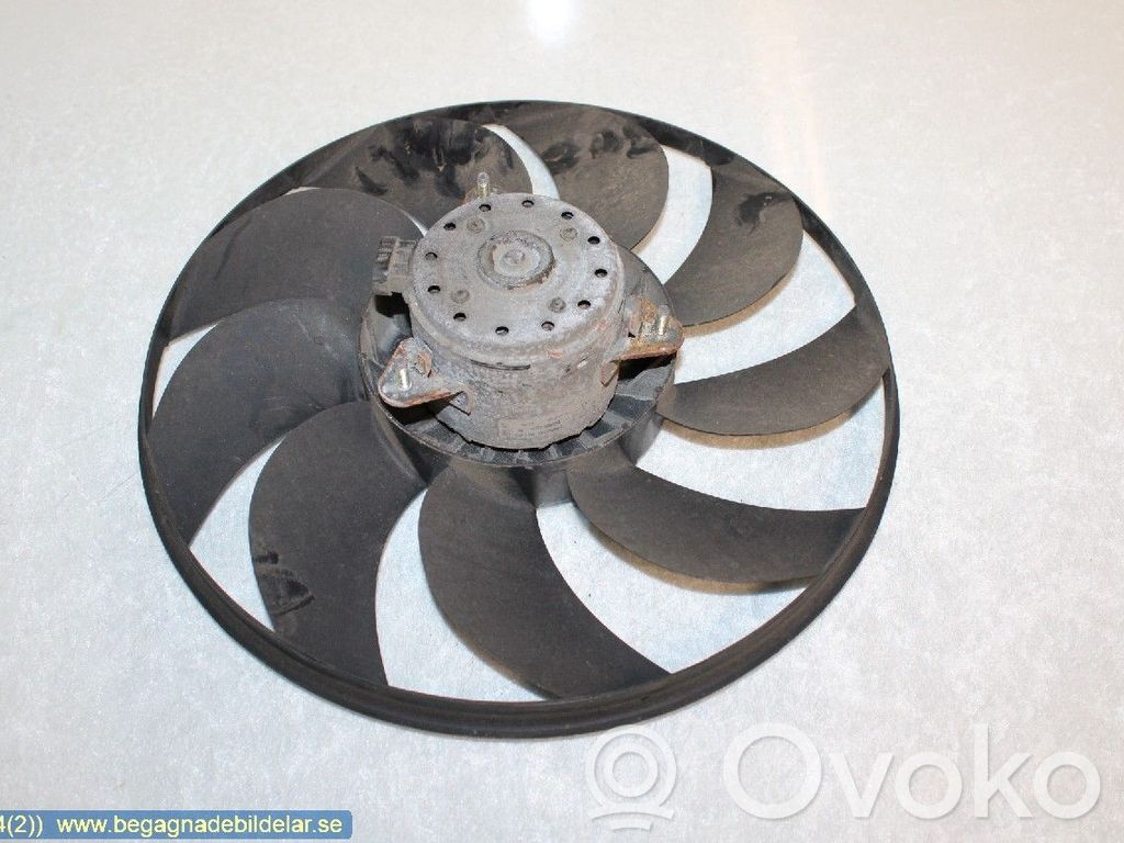 Renault Master II Ventilator electric răcire radiator 