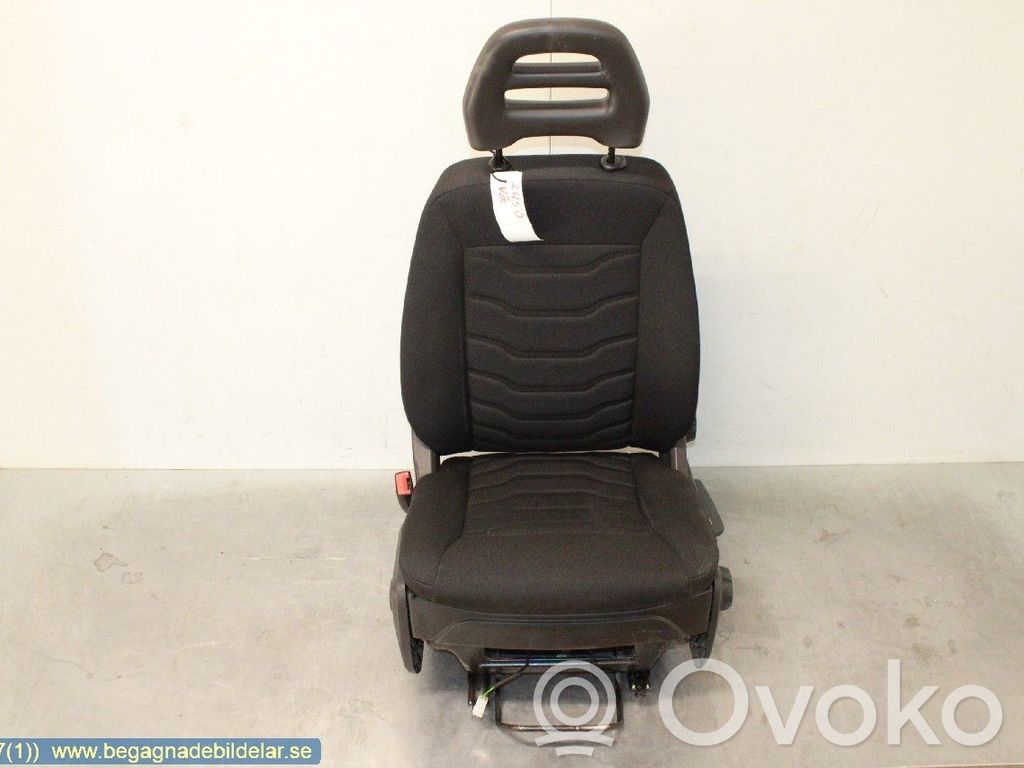Iveco Daily 6th gen Kuljettajan istuin 