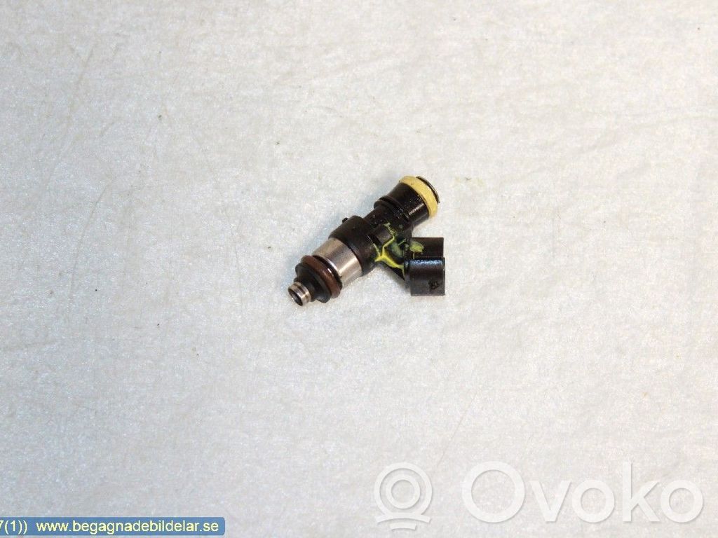 Iveco Daily 6th gen Inyector de combustible 