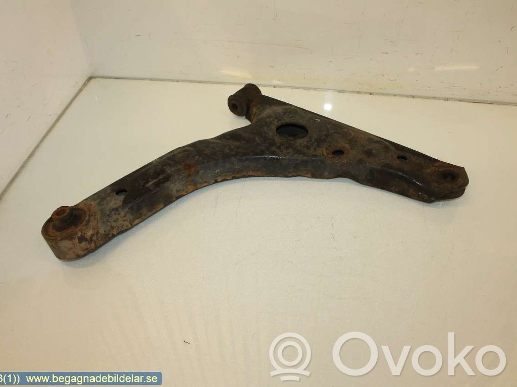 Front lower control arm/wishbone   1553246