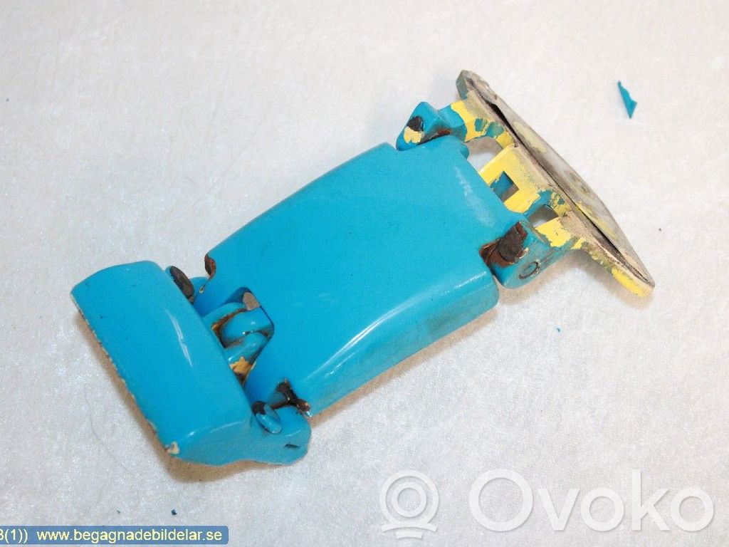 Iveco Daily 4th gen Front door upper hinge 