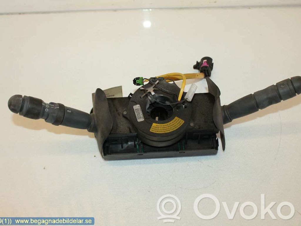 Iveco Daily 4th gen Commodo, commande essuie-glace/phare 
