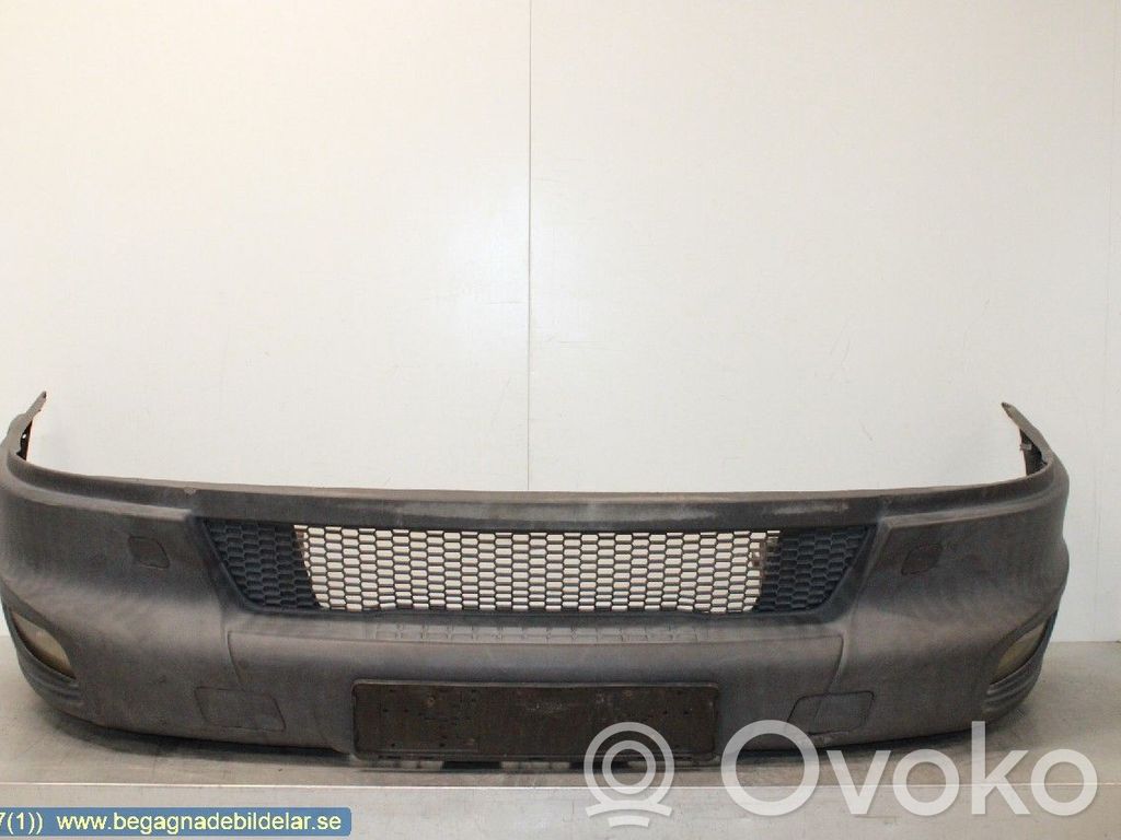 Iveco Daily 4th gen Front bumper 
