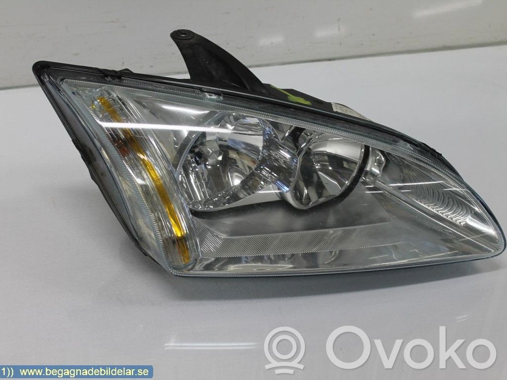 Priekšējais lukturis   VP4M5X13K060AA,1480979,4M5113099AD,4M5113K060AA