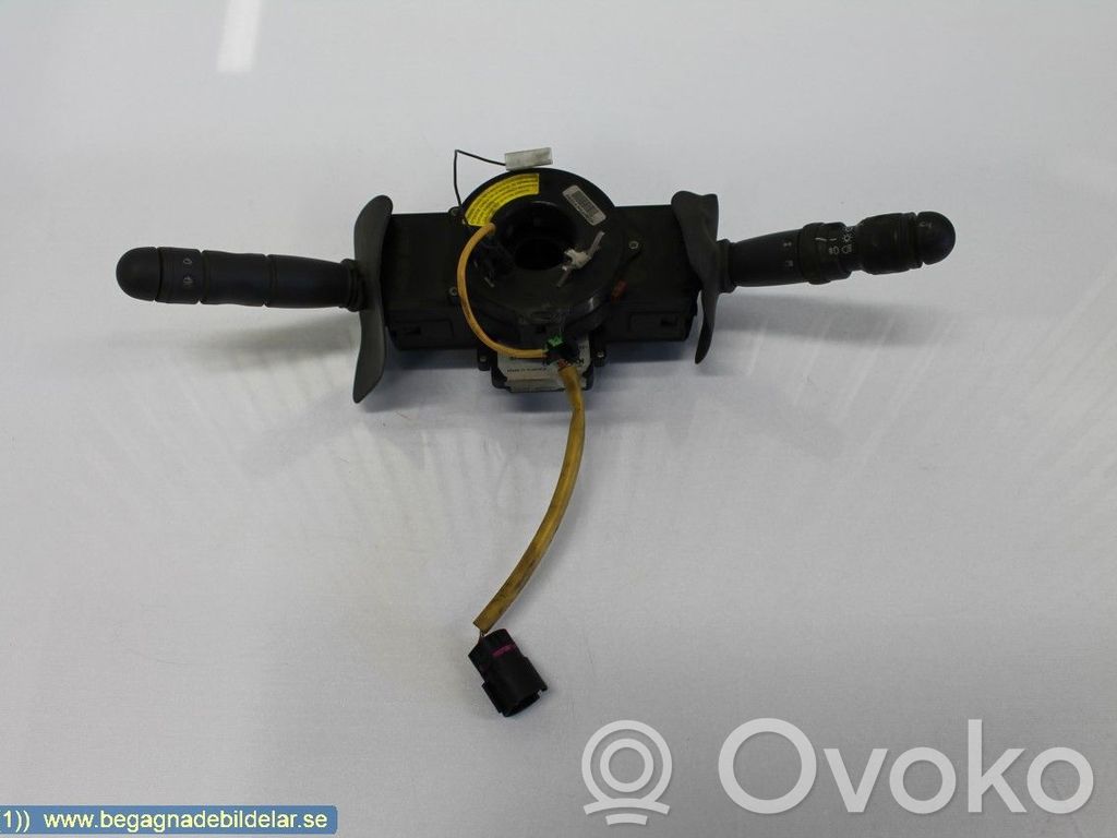 Iveco Daily 4th gen Commodo, commande essuie-glace/phare 