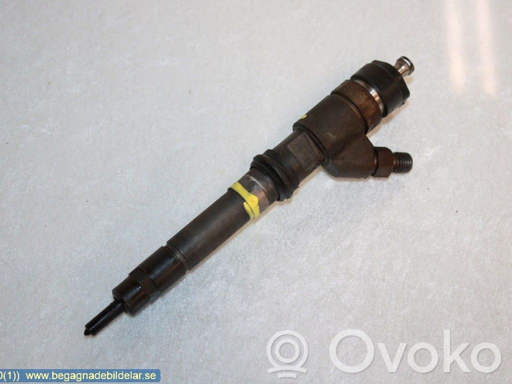 Iveco Daily 3rd gen Injector combustibil 