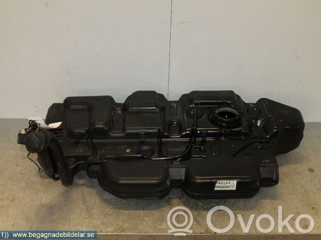 Volkswagen Transporter - Caravelle T5 Zbiornik paliwa 