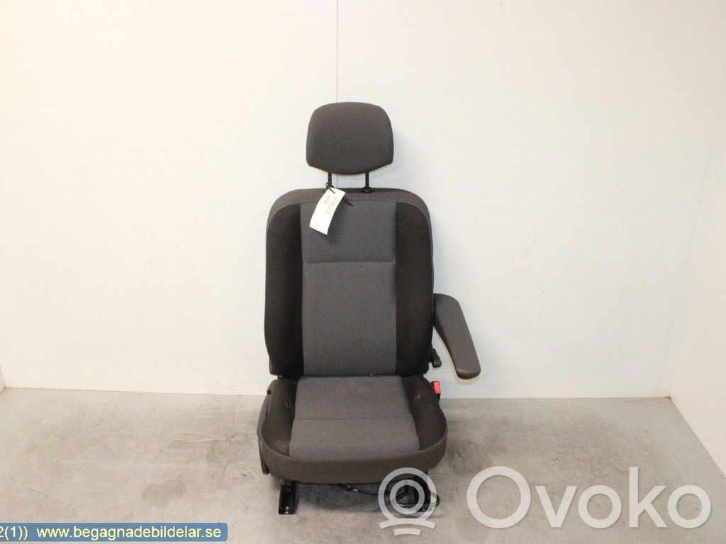 Siège passager avant   861017008R,873202258R,876110601R,876201352R