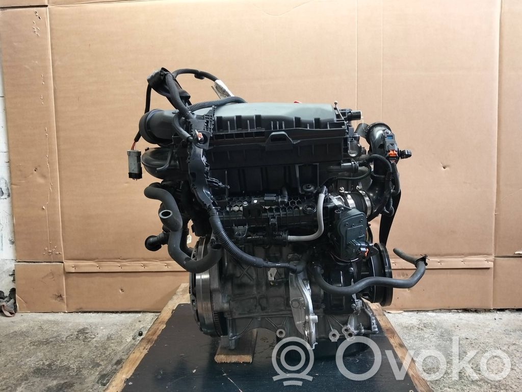 Peugeot 308 Dzinēja komplekts 