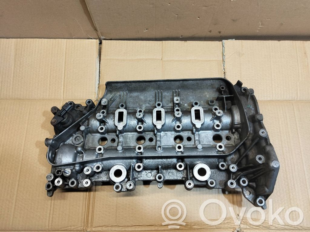 Engine head   130C05277R