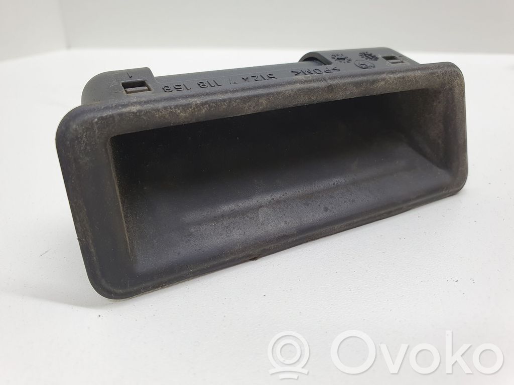 Tailgate opening switch   7118158,51247118158