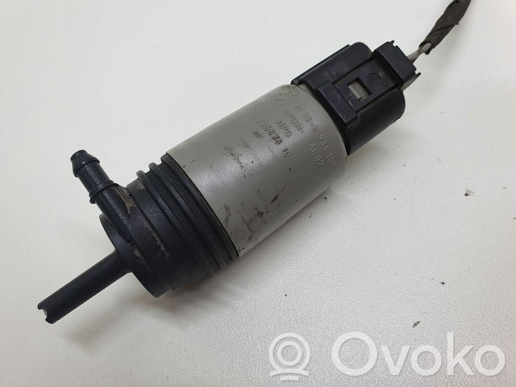 Windscreen/windshield washer pump   6934159,67126934159,23557610
