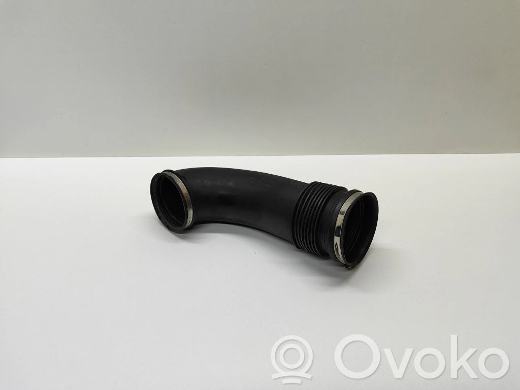 BMW 5 E60 E61 Air intake duct part 
