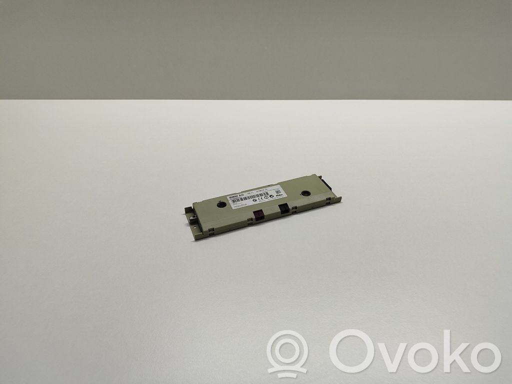 BMW 5 E60 E61 Antenas pastiprinātājs 